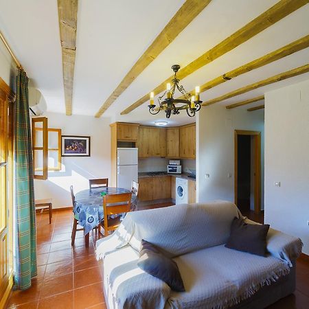 Apartamentos Ribera Del Jucar Alcala del Jucar Bagian luar foto