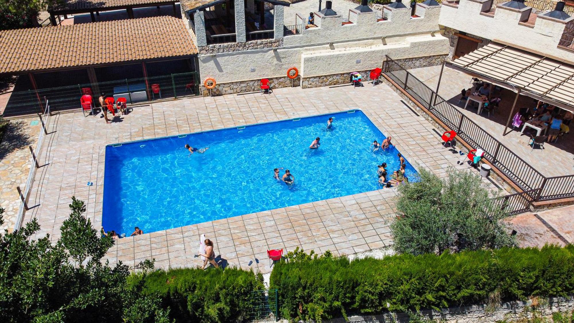 Apartamentos Ribera Del Jucar Alcala del Jucar Bagian luar foto