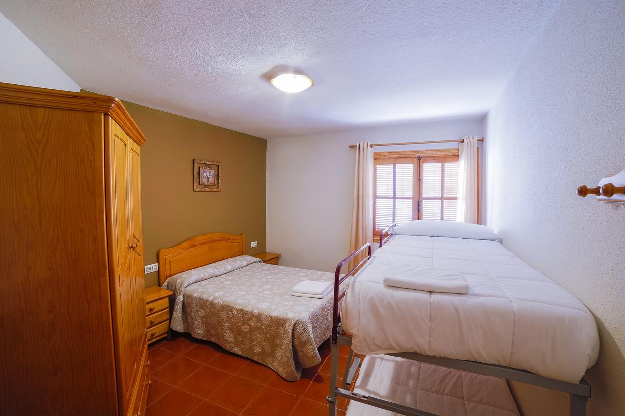 Apartamentos Ribera Del Jucar Alcala del Jucar Bagian luar foto