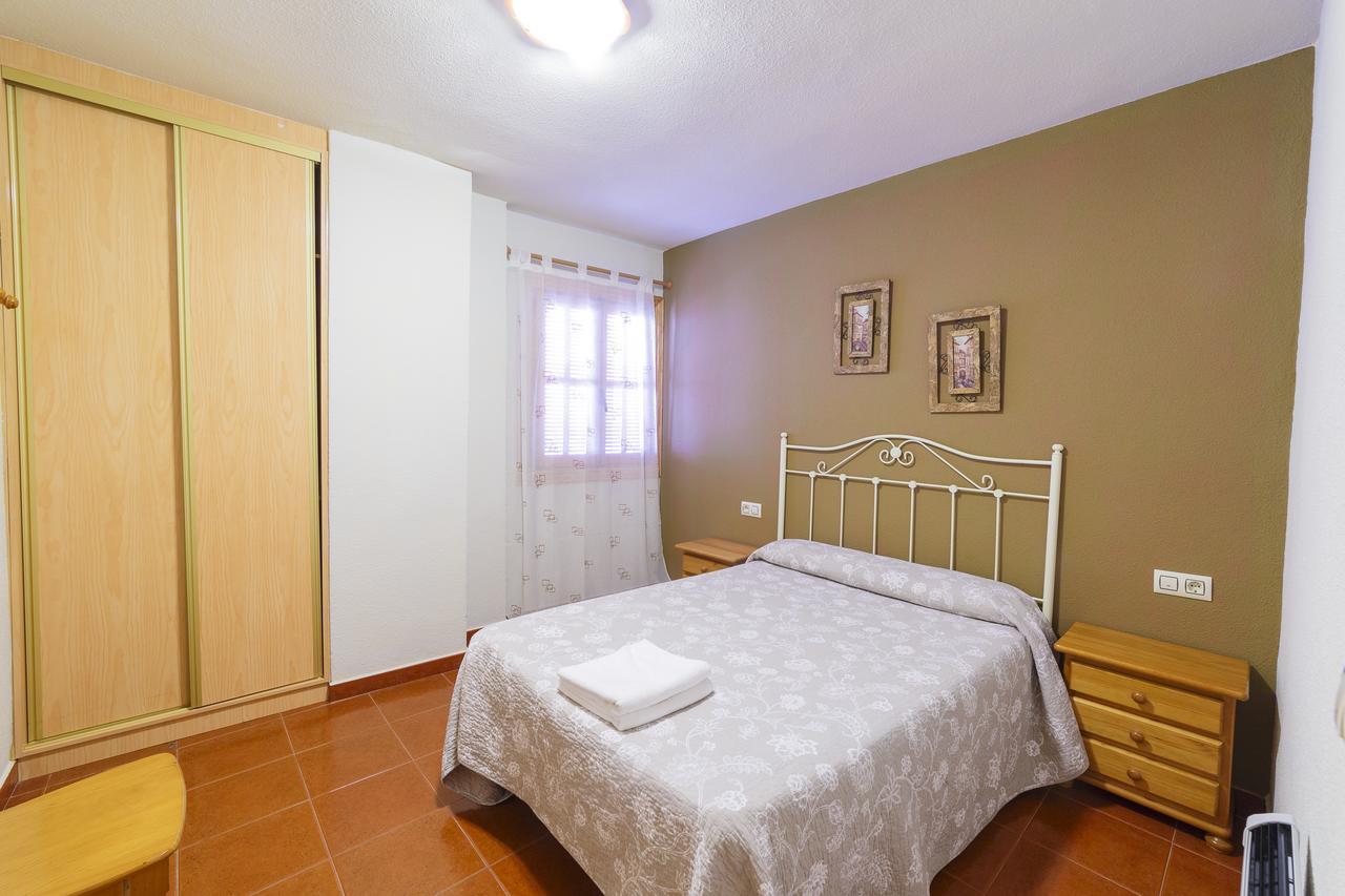 Apartamentos Ribera Del Jucar Alcala del Jucar Bagian luar foto