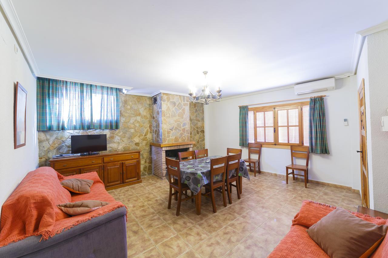 Apartamentos Ribera Del Jucar Alcala del Jucar Bagian luar foto