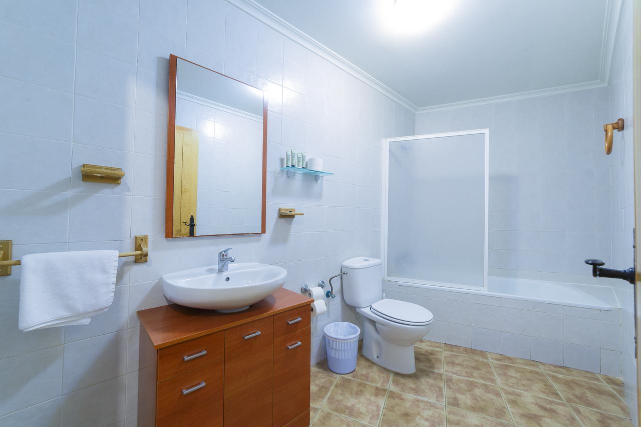 Apartamentos Ribera Del Jucar Alcala del Jucar Bagian luar foto